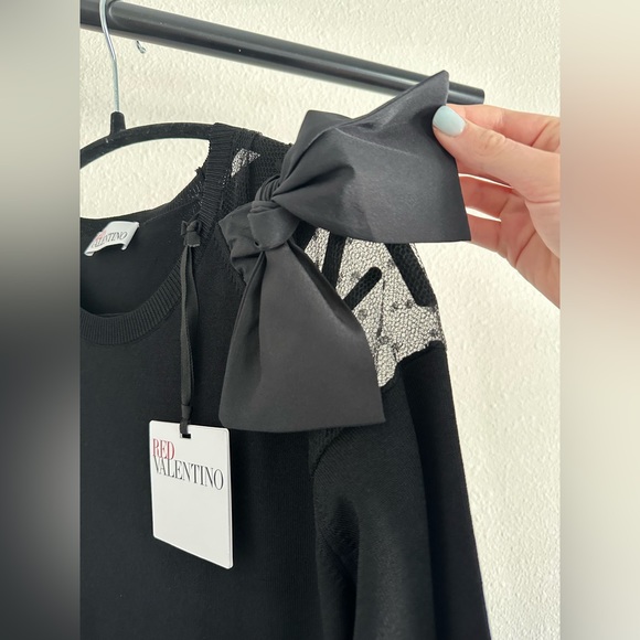 RED Valentino Black Knit Dress with Bow Detailing - Picture 3 of 4